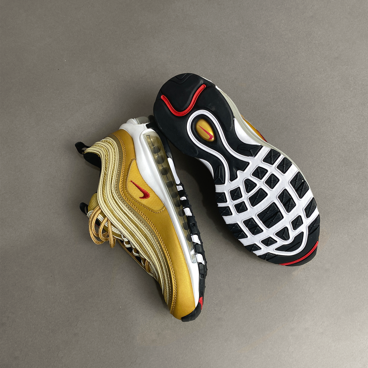 Tênis Nike Air 97 "Metallic Gold"