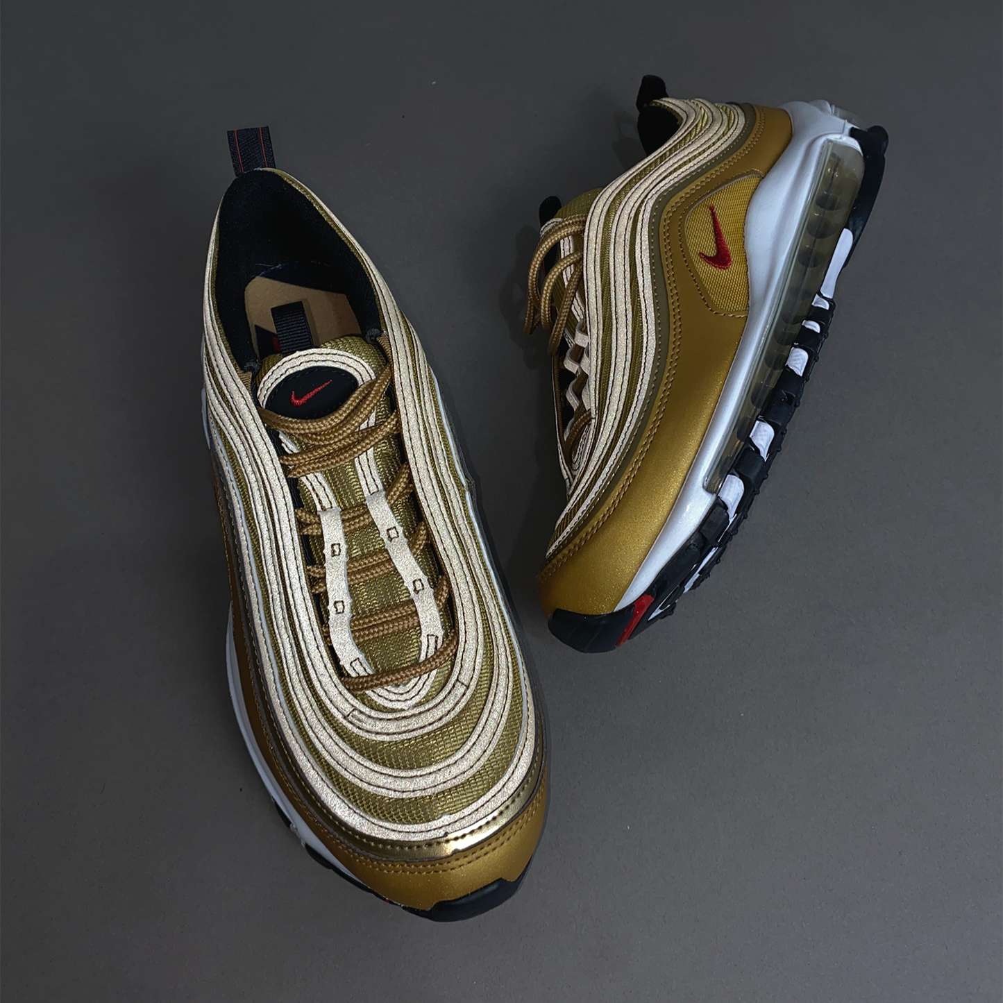 Tênis Nike Air 97 "Metallic Gold"