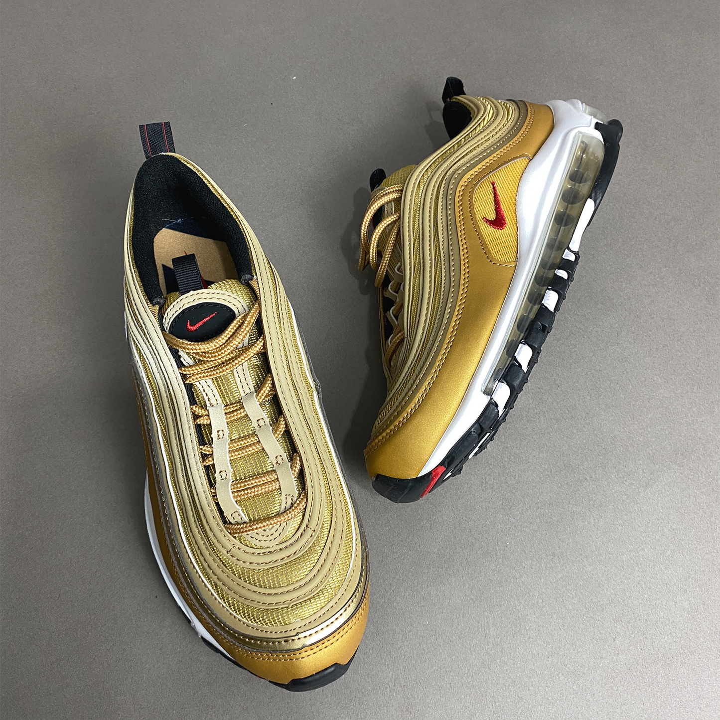 Tênis Nike Air 97 "Metallic Gold"