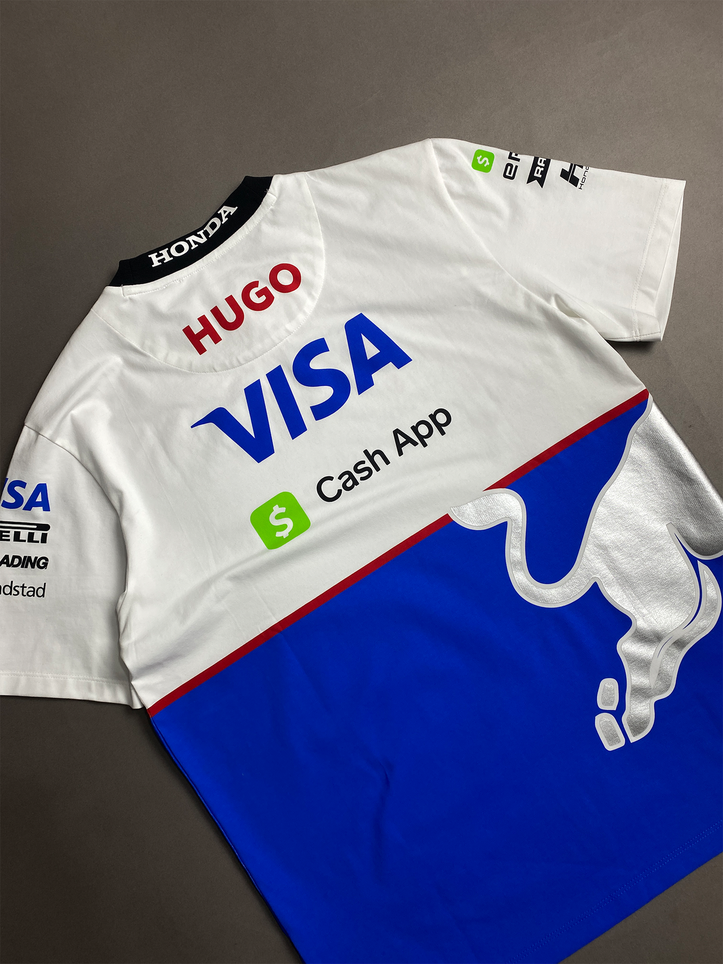 Camiseta Hugo Boss x RedBull F1 2023 Cash App Royal/White