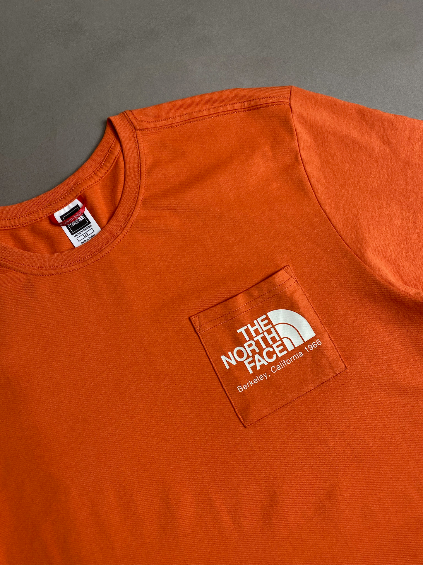 Camiseta The North Face Berkeley California Pocket